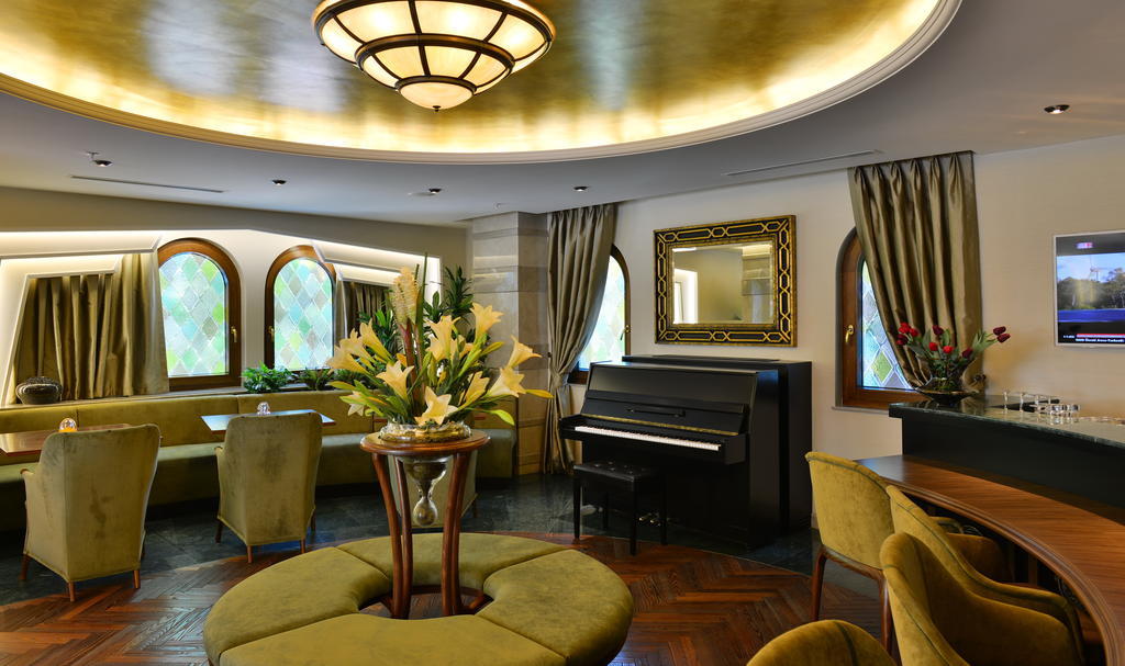 Otel Warwick 4*